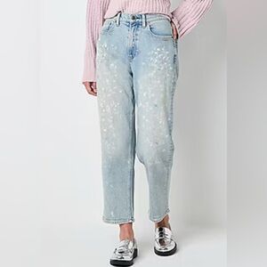 Arizona Juniors Womens Highest Rise Straight Leg Jean
